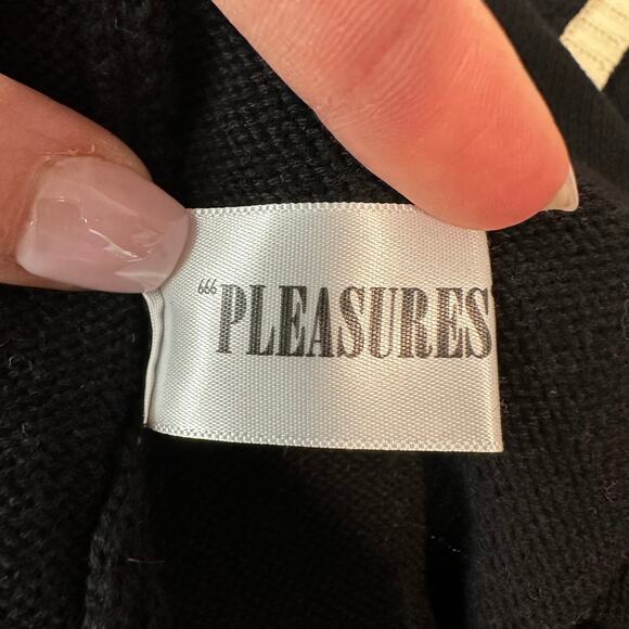 PLEASURES x Playboy Sweater Vest Vintage V-Neck Sleeveless Logo Pullover, Black - Picture 12 of 14